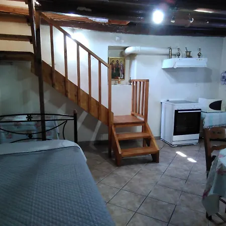 Matas House بيت للعطل Tirós