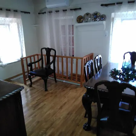 Semesterbostad Matas House *