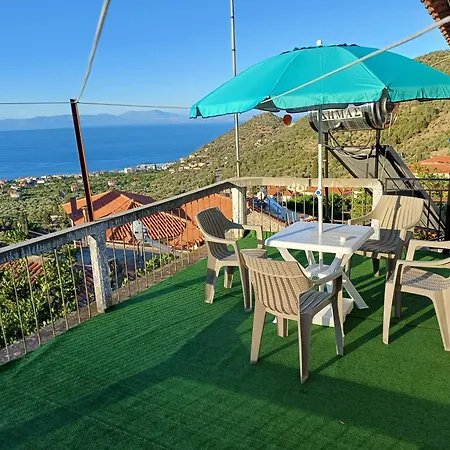 Matas House بيت للعطل Tirós