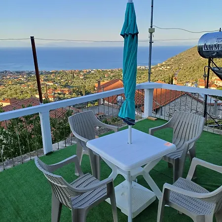 Matas House بيت للعطل Tirós