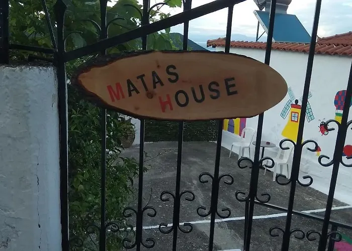 Matas House Ferienhaus Tirós