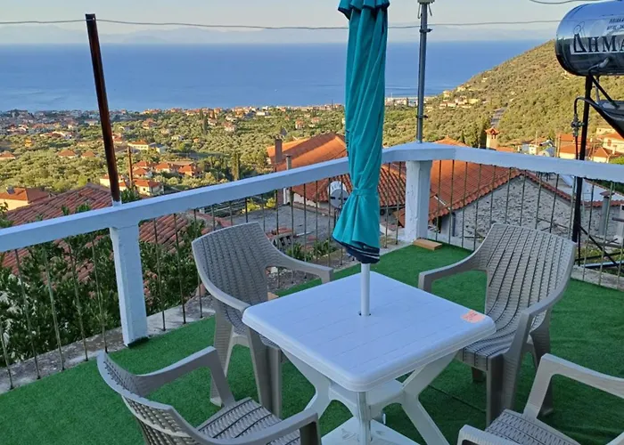 Matas House Ferienhaus Tirós